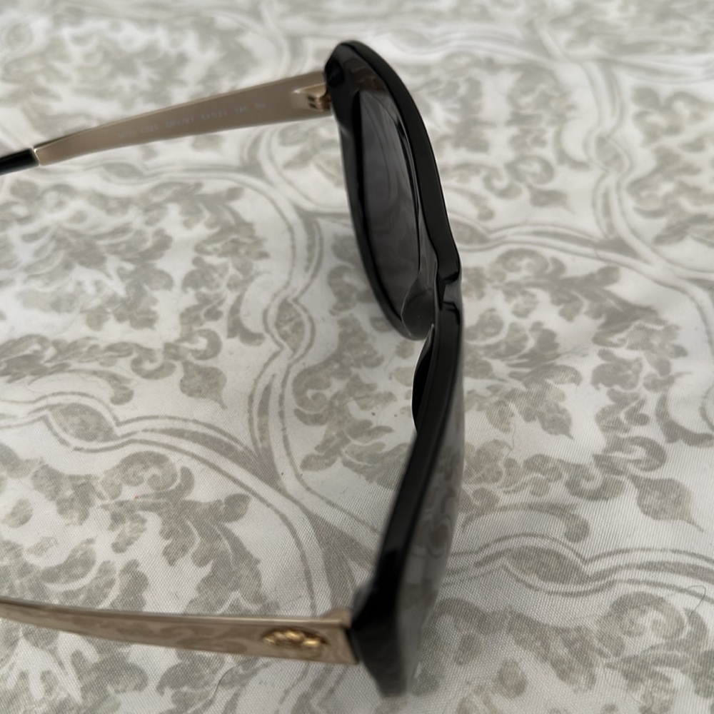 Versace sunglasses - Picture 6 of 7